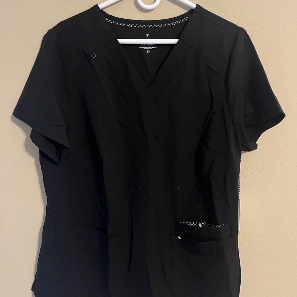 Women's Black Scrub V-Neck Top